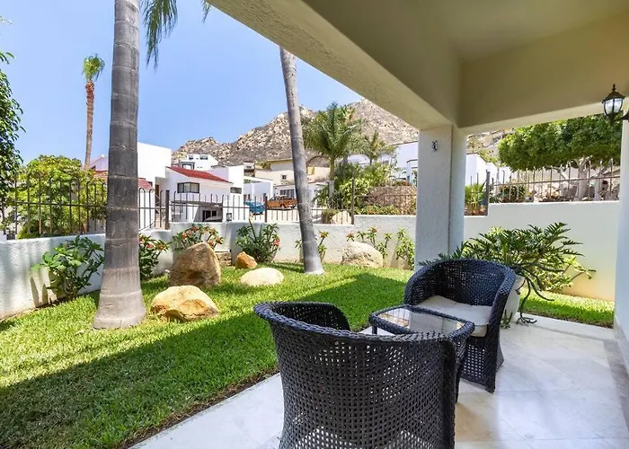 Villa Cola De Ballena In Exclusive El Pedregal At Cabo's Downtown
